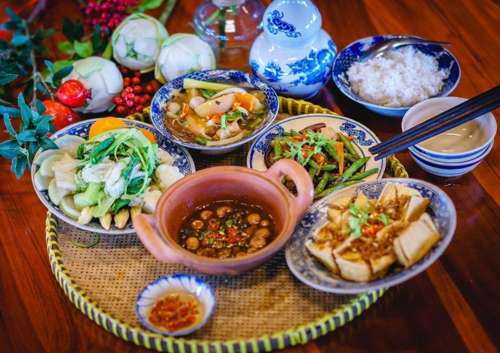 Am-thuc-dan-da-Dan-Dien-Hue
