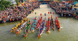 Đua thuyền là hoạt động sôi nổi trong nhiều lễ hội truyền thống của vùng Quảng Điền, thu hút đông đảo người dân và du khách.